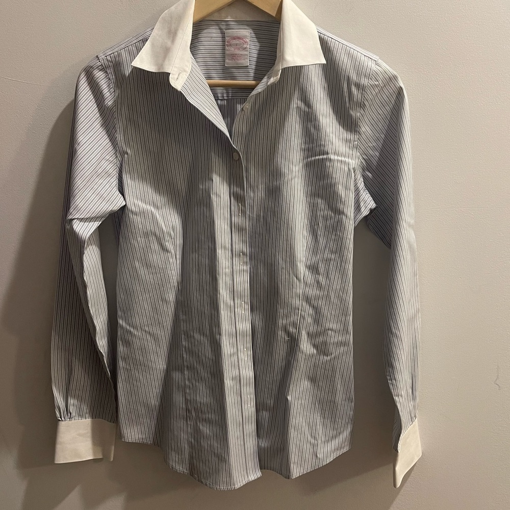 Brooks Brothers Black/Blue Pinstripe Button Down Sz 2
